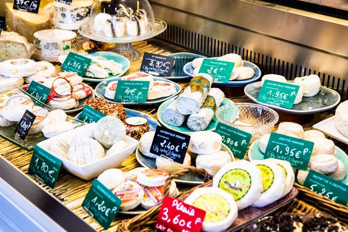 Couverture : LA FROMAGERIE DE MARION